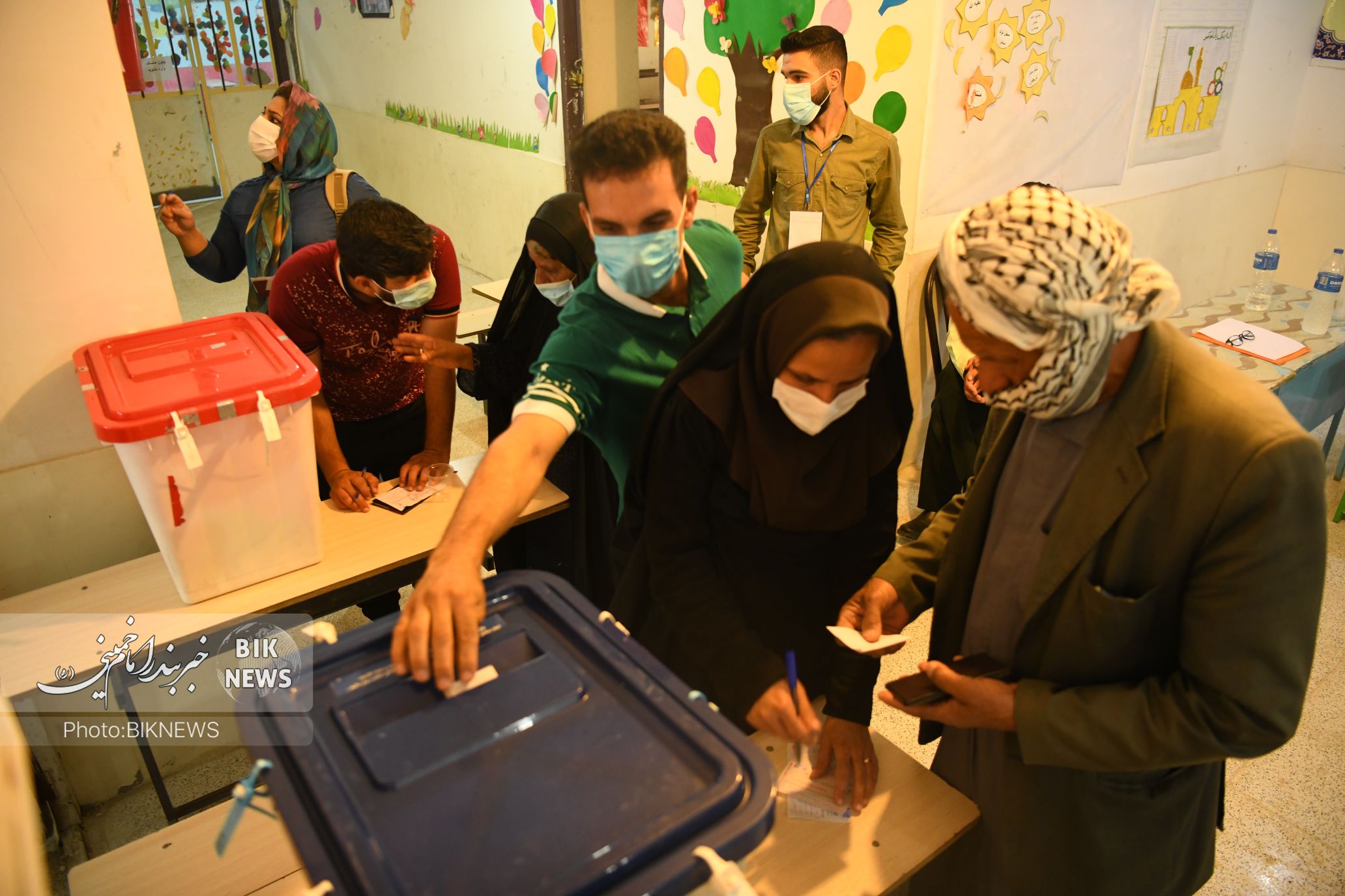 گزارش تصویری | حضور پرشور مردم بندرامام خمینی در انتخابات ۱۴۰۰