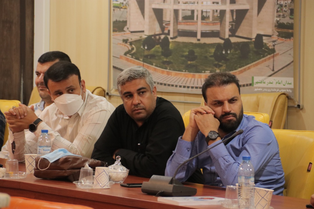 مراسم گرامیداشت خبرنگاران در بندر ماهشهر و بندرامام خمینی(ره) به روایت تصویر