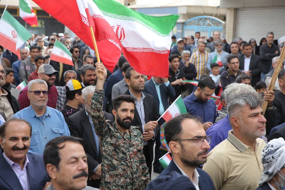 روایت تصویری حضور یکپارچه مردم بندرامام خمینی(ره) در چهل‌و‌هفتمین جشن انقلاب