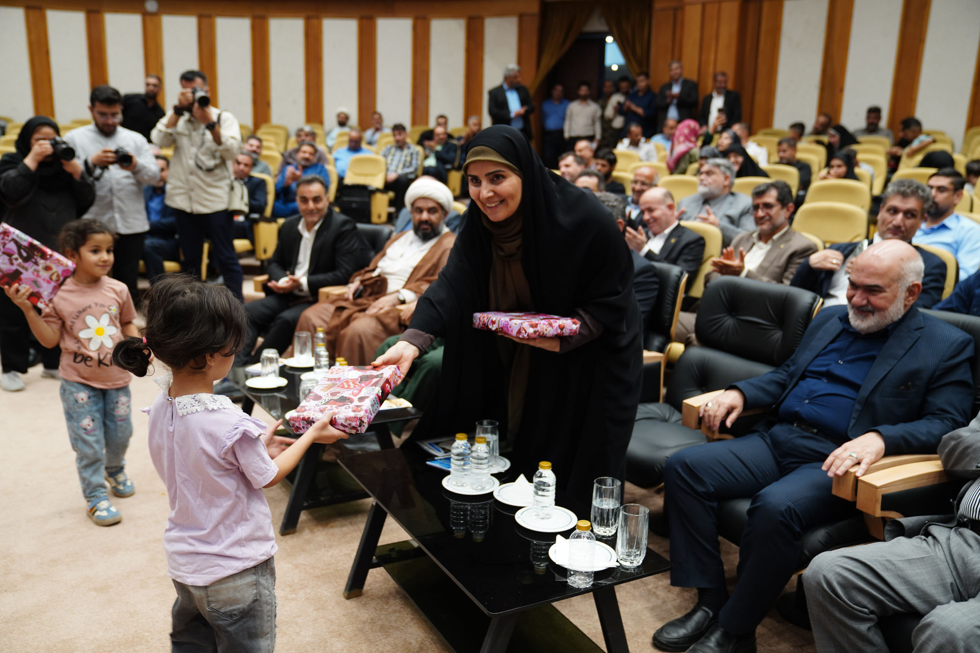 واگذاری هزاران قطعه زمین و اسناد مالکیت در خوزستان