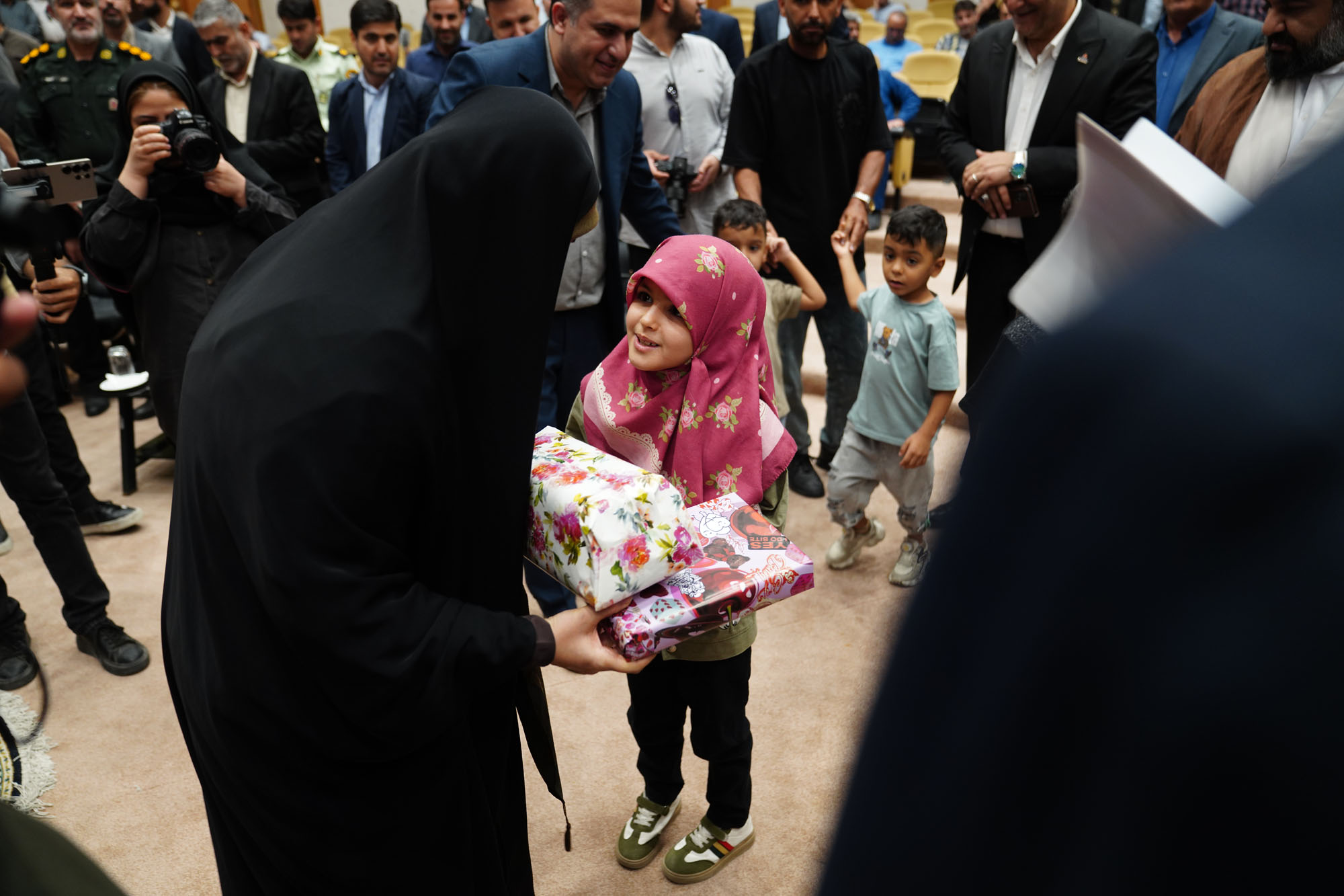 واگذاری هزاران قطعه زمین و اسناد مالکیت در خوزستان